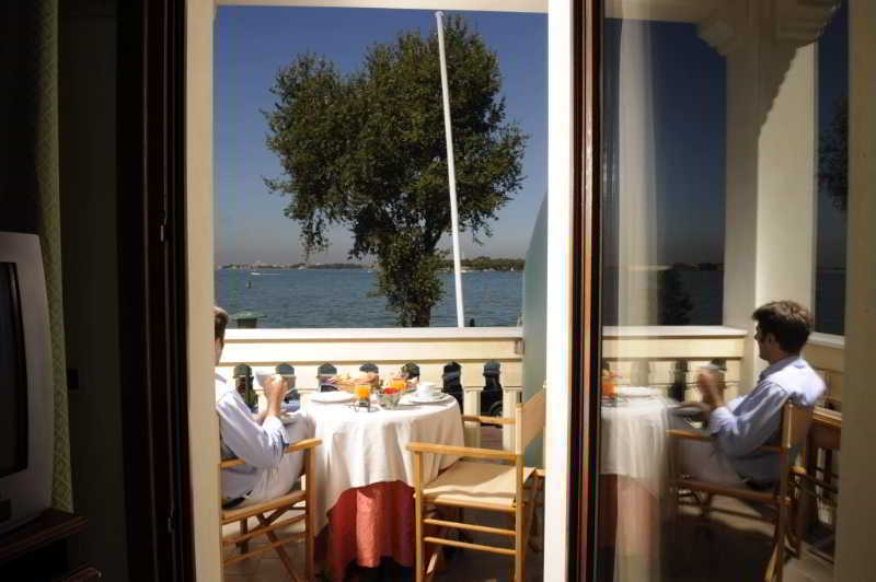 Hotel Russo Palace Lido di Venezia Kültér fotó