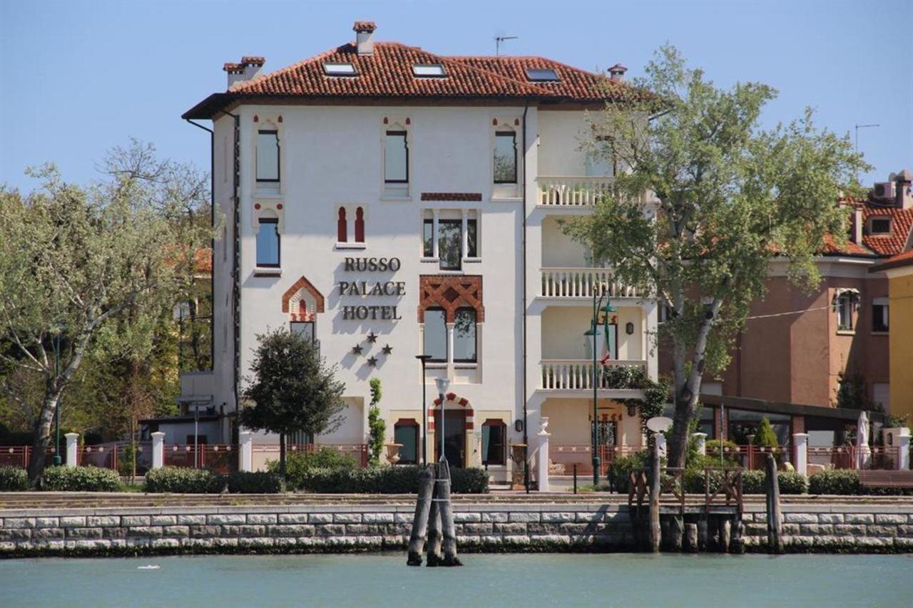Hotel Russo Palace Lido di Venezia Kültér fotó